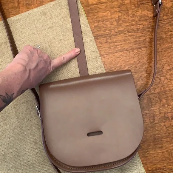 A.Cloud Saddle Bag  NWOT Beautiful Designer Bag - Picture 9 of 13